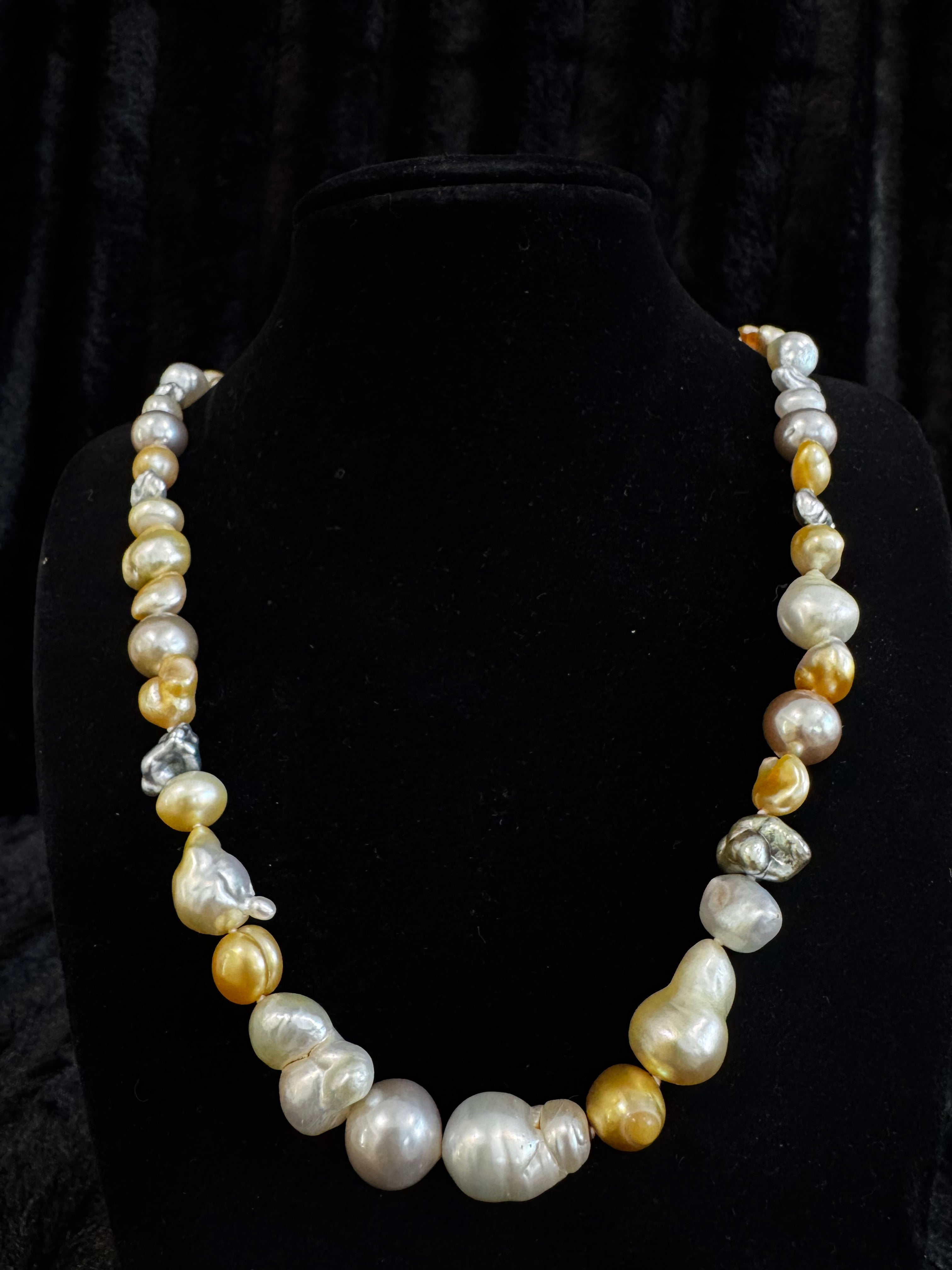 Fresh water Pearl necklace