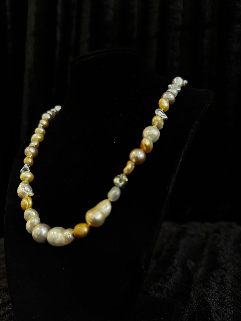 Fresh water Pearl necklace