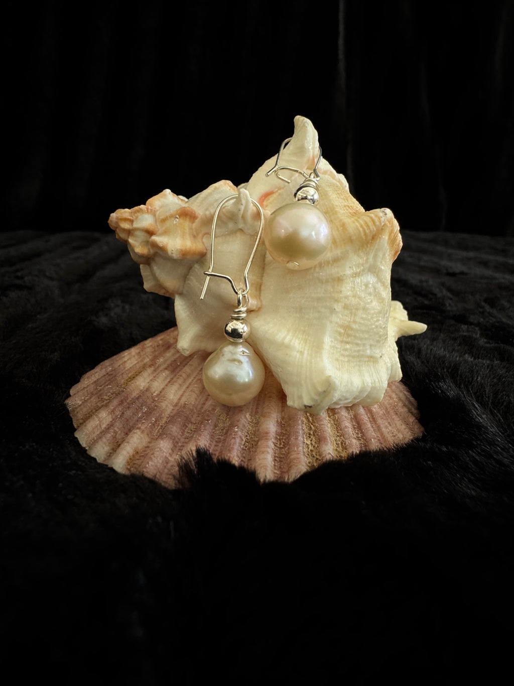 Fresh Water Pearl Earring Set
