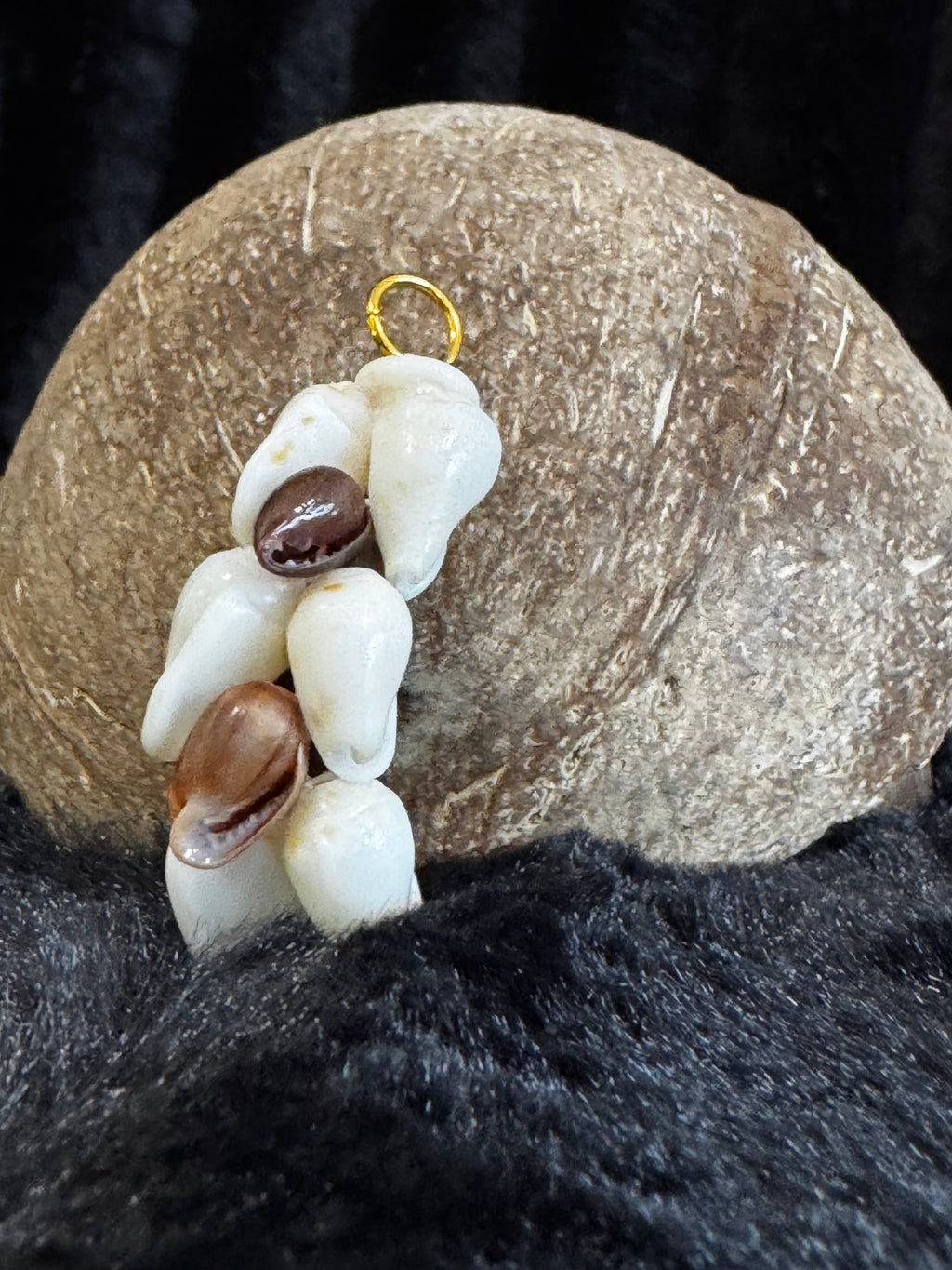 Alilea & Poleho Pendant