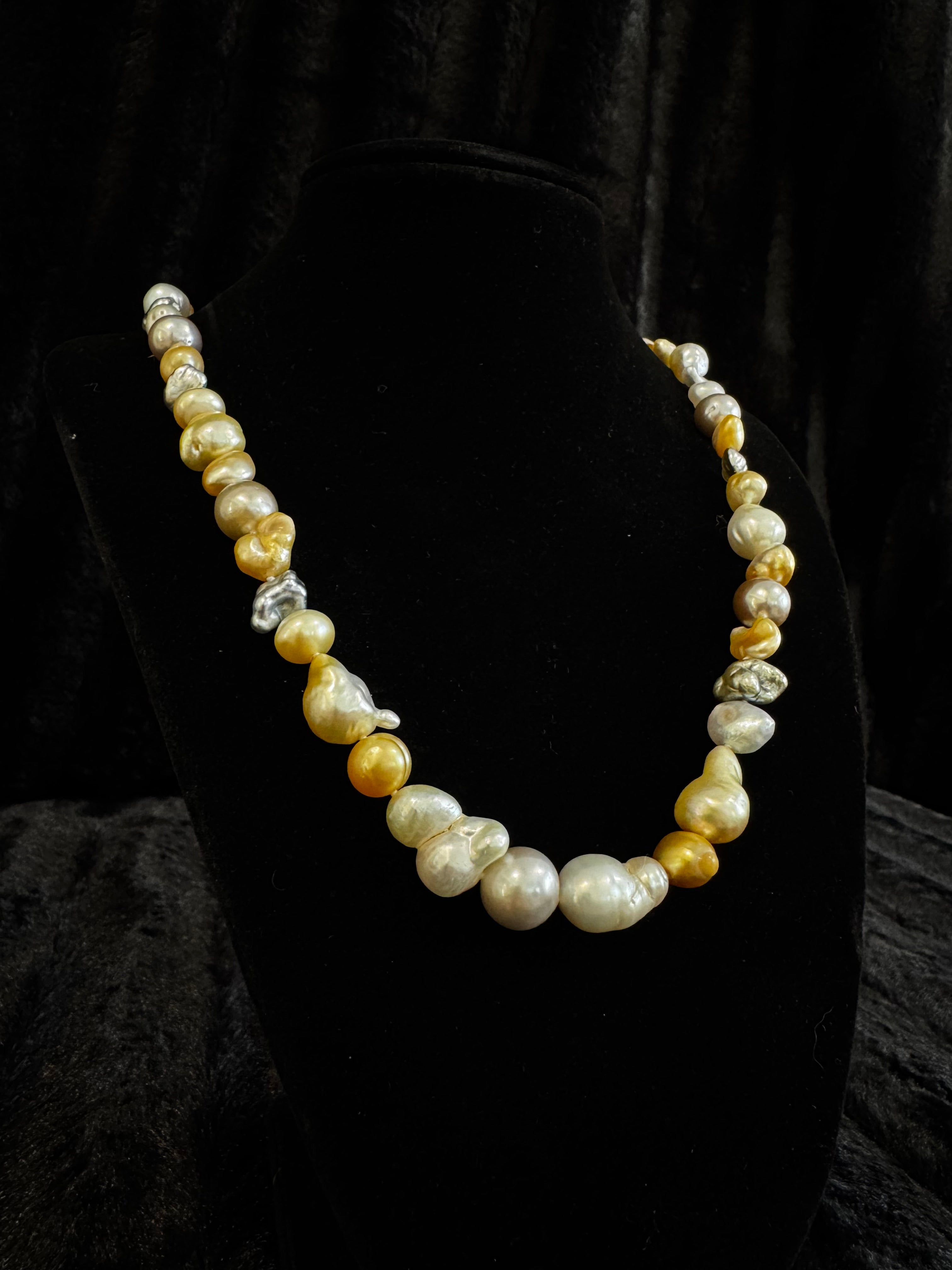 Fresh water Pearl necklace